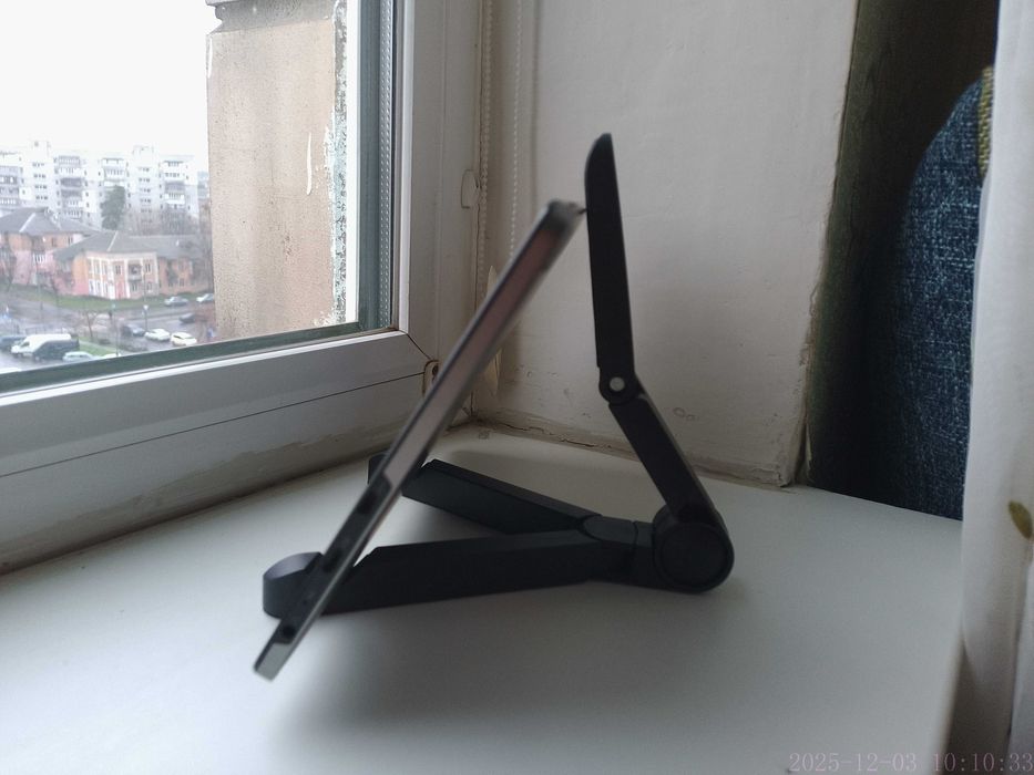 Подставка для планшета 7-11 дюймов (наклонная, складная)