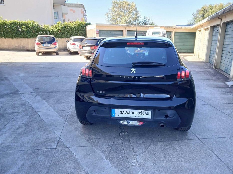 Peugeot 208 1.2 PureTech Gasolina