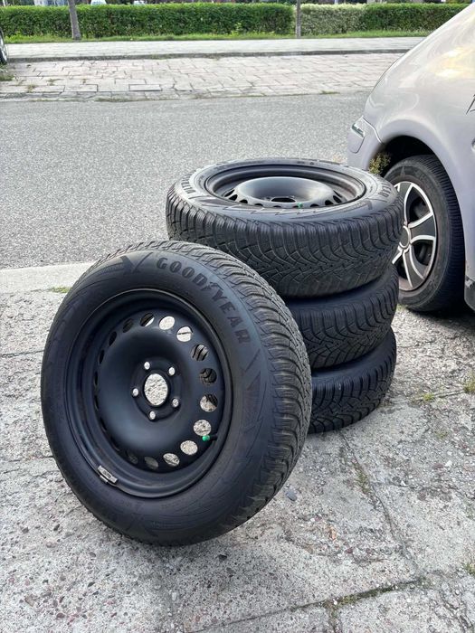 Koła zimowe Opel Astra H 195/65 R15 Goodyear Ultragrip 9