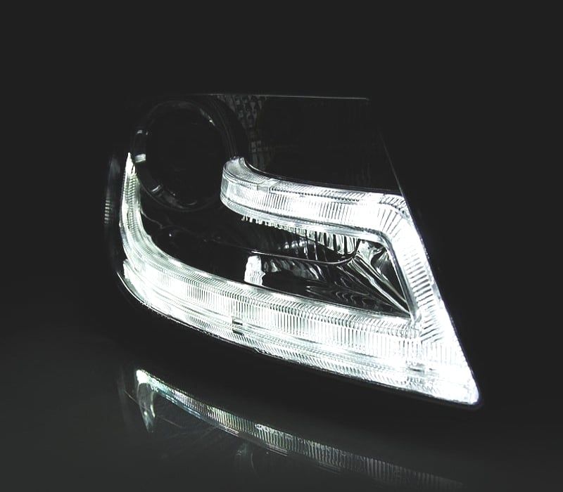 FARÓIS FRONTAIS PARA AUDI A4 B8 07-11 LUZ DIURNA FUNDO CROMADO