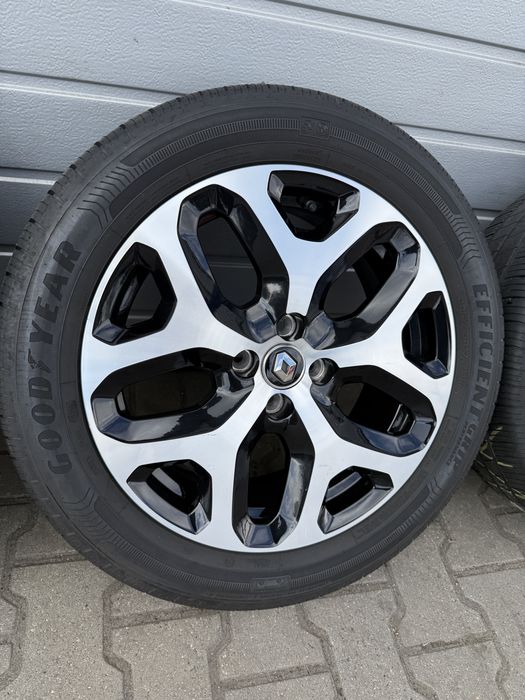 Koła letnie 17” Renault Captur 205/55/17 Goodyear