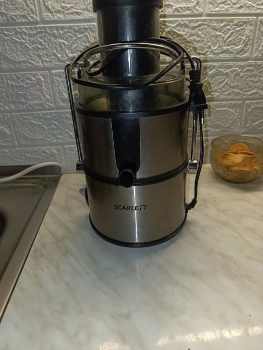 Соковижималка Scarlett