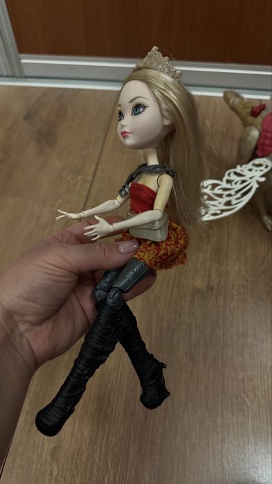 Ever After High Apple White Dragon games