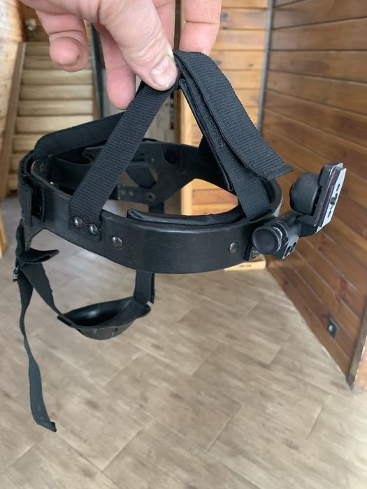 кріплення для приладу нічного бачення (Nightstar helmet