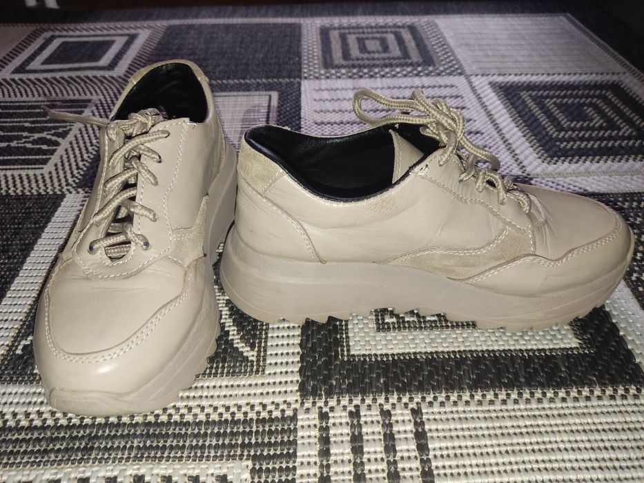 Кросівки шкіряні дитячі