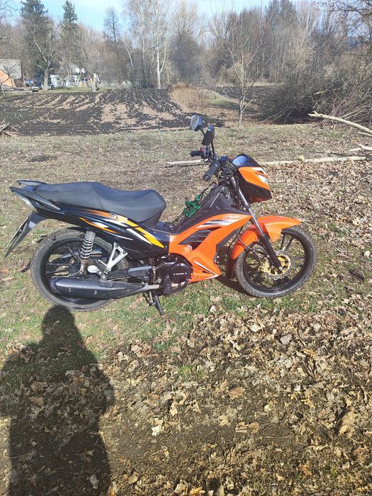 Продам SPARK 125