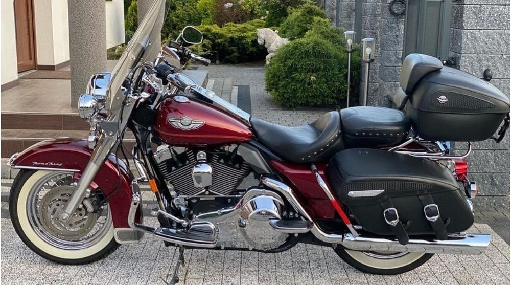 Harley-Davidson Road King Classic 100th Anniversary