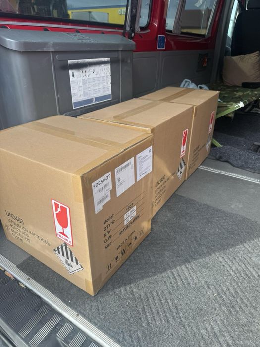 Зарядна станція Fossibot F2400-2400W В наявності Київ 2шт