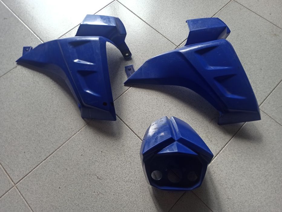 Plásticos moto 4 Acess
