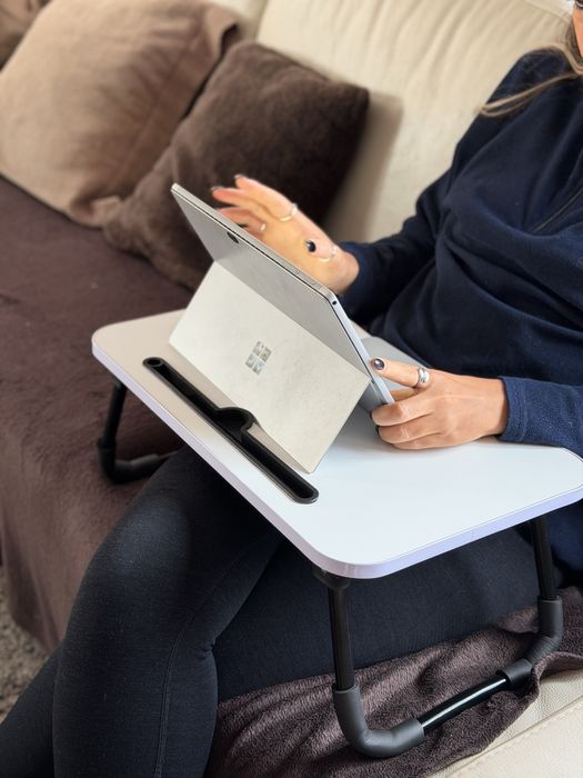 Mesa dobrável para portátil - branca