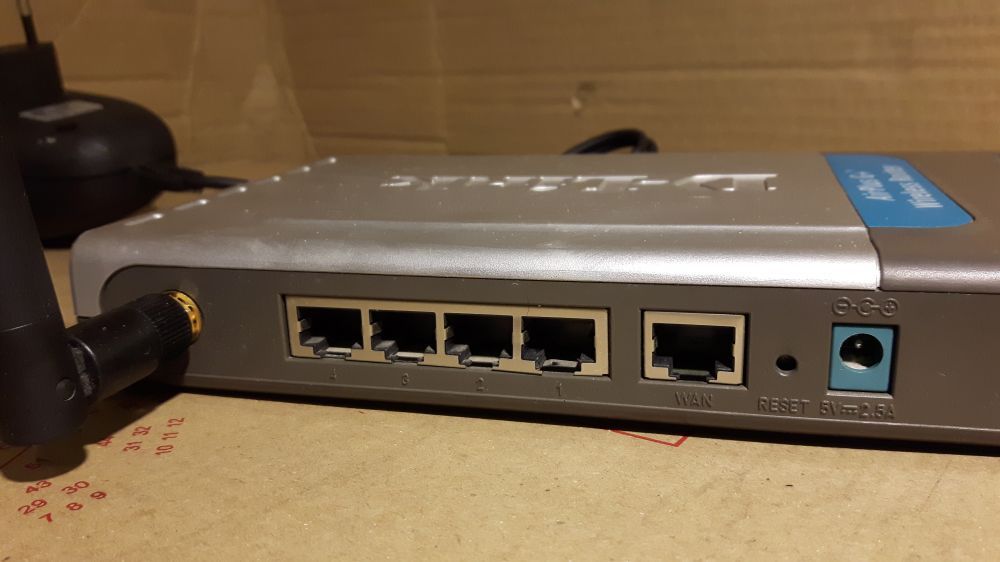 DLINK Świetny Router Wifi D-Link Dl- 624+ WI-FI Modem PEŁNY ZESTAW
