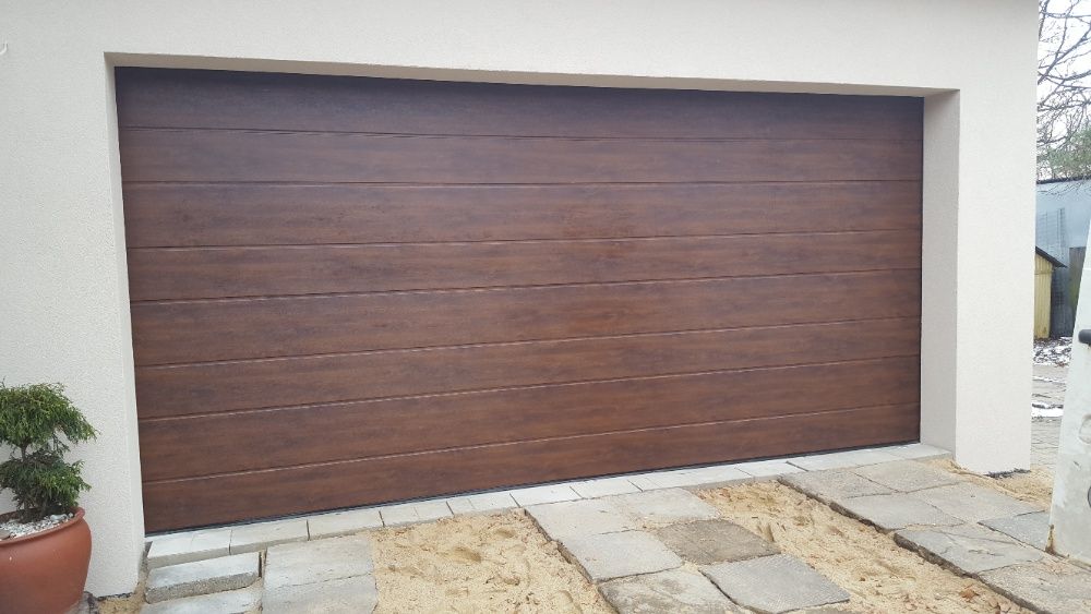 Markowe bramy garażowe i przemysłowe