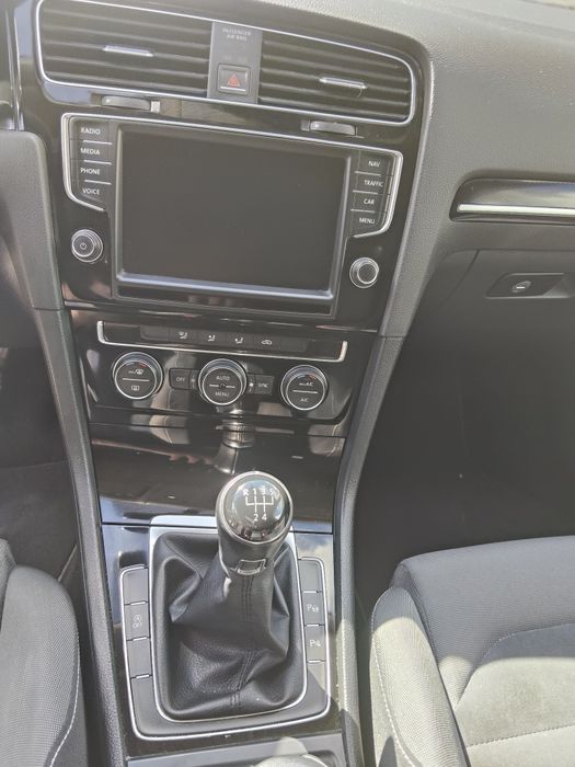 VW Golf Variant VII Highline