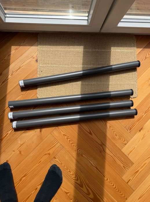 4 pernas de mesa IKEA ADILS em cinzento/prateado