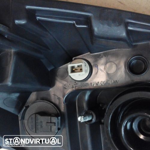 Farol Citroen C1 modelo: 2005 até 2014 novo