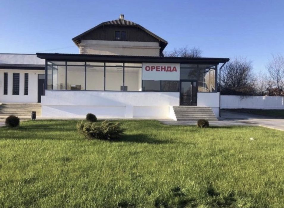 Продам комерційне приміщення Галич, центральна Площа ЖД Вокзалу