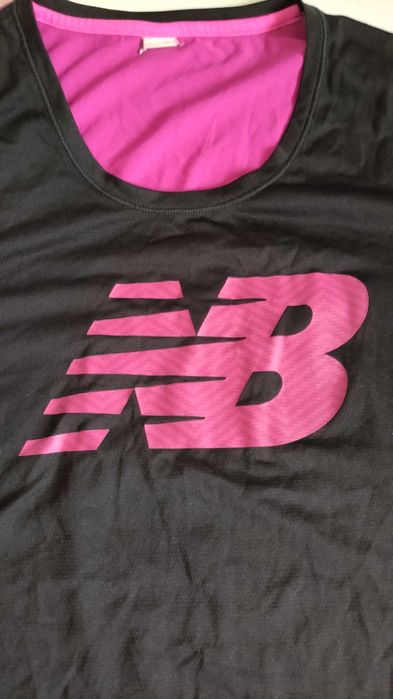 T-shirt desporto New Balance mulher Taille S preta/rosa
