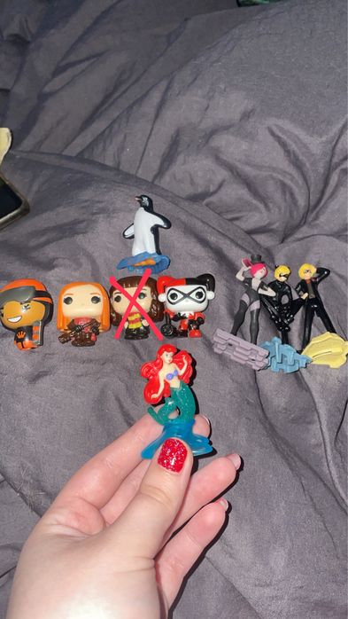 Іграшки з кіндерів Гарі Потер, Харлі Квін, Русалочка, Дивні дива