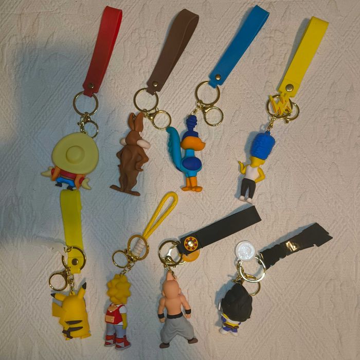 Porta-Chaves Dragon Ball, Simpsons, Looney Tunes