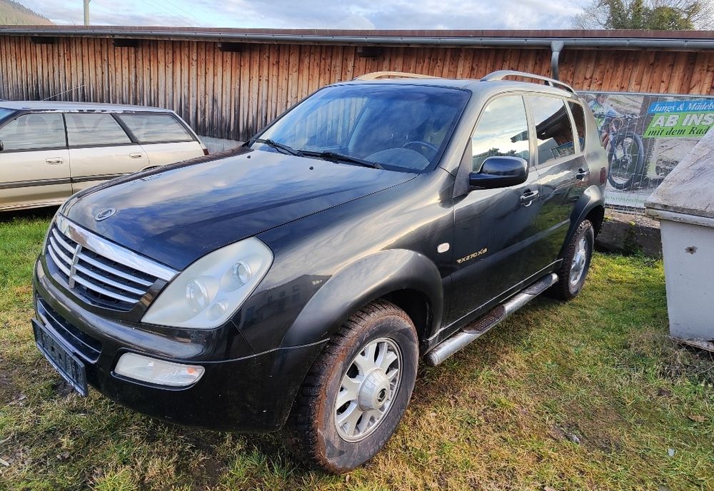 SsangYong Rexton 2.7 дізель для військ. без завдатка