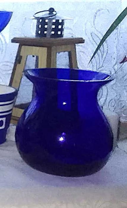 Wazon z dmuchanego szkła-Kobalt