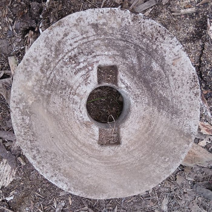 Kamień Młyński 60 CM