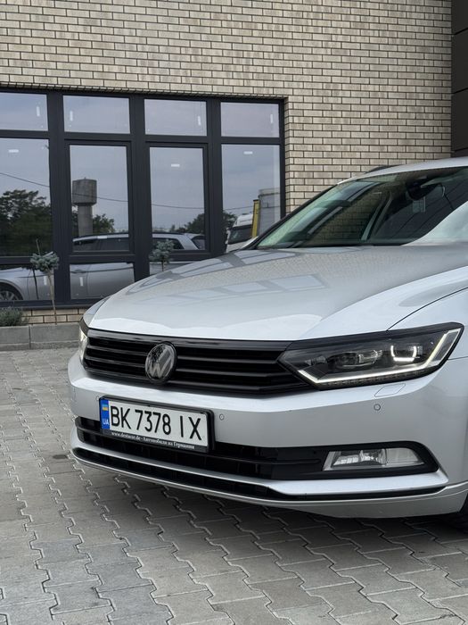 Volkswagen Passat 2015 VIN WVWZZZ3CZGP011105 фото оголошення 2 з 8