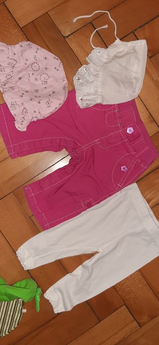 Ubranka na ok 3-6 m-cy