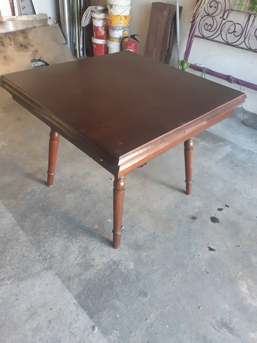 Mesa de madeira .