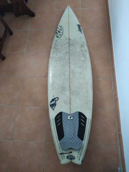 Pracha surf Peter lawson 5'2