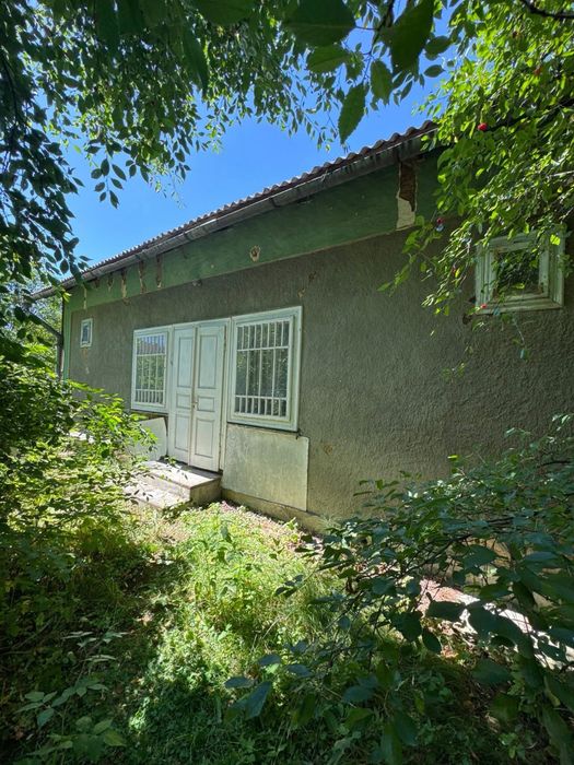Будинок у ЦЕНТРІ у Брошнів-Осаді 11 сотих