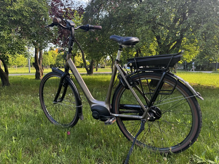 Rower elektryczny Gazelle Grenoble C7+ 57 cm