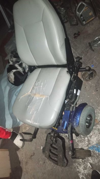 Jazzy Select Scooter