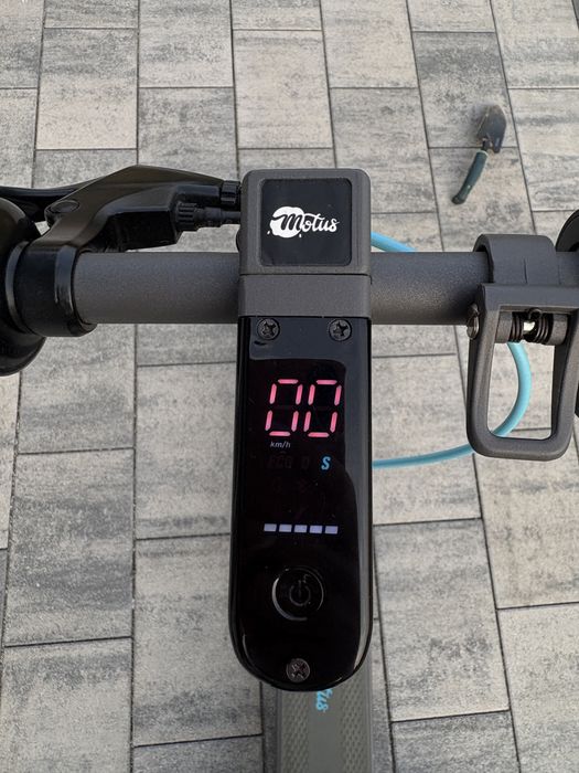 Motus scooty 10, uszkodzone