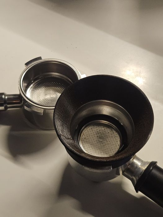 DeLonghi dedica pierścień dozujacy kawę pla