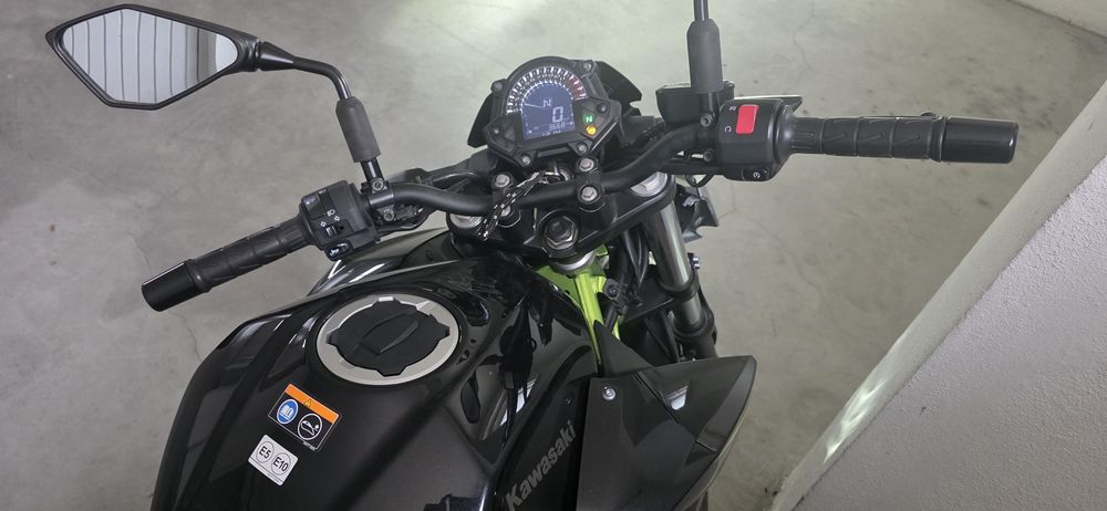 Kawasaki z400 2021