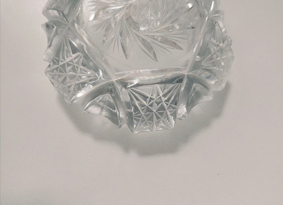 Kryształowa popielnica