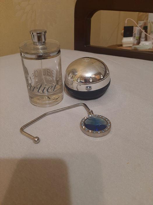 Пустые бутылочки,баночки с фирменных духов,кремов