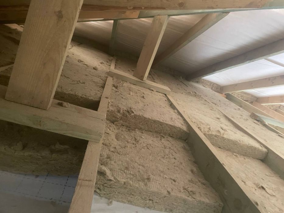 Утепленя стелі даху. Рівне 200-300грн кв