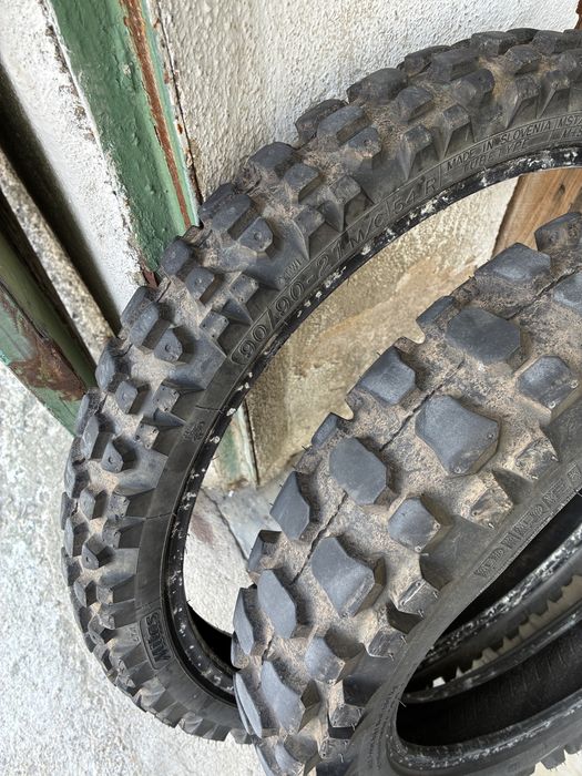 Mitas MC23 + Pirelli MT21