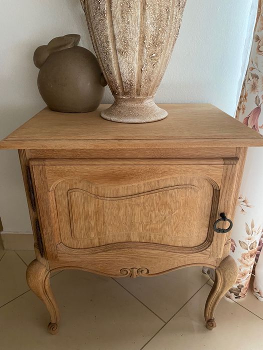 Szafka nocna drewniana