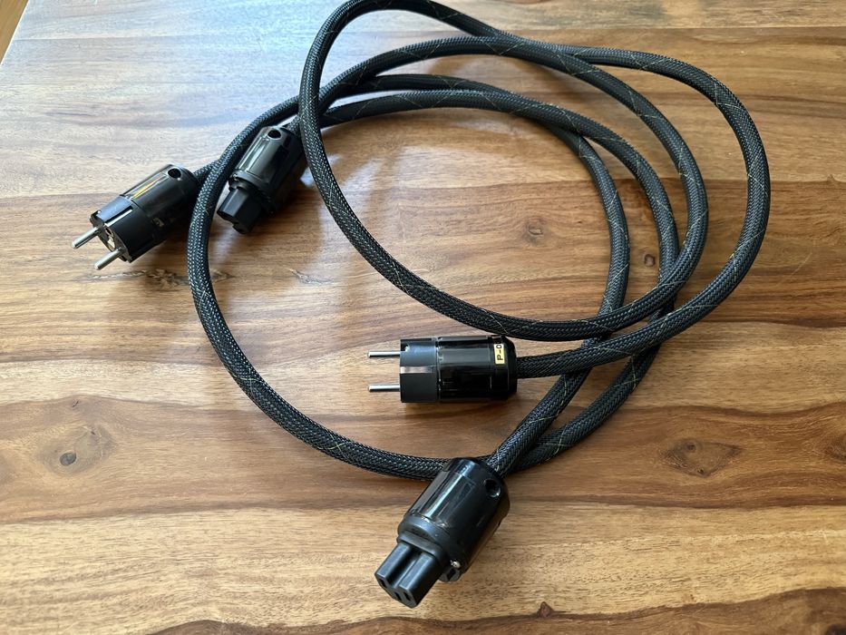 Kabel zasilający DIY – Oyaide P-004 / C-004, Helukabel, gruby