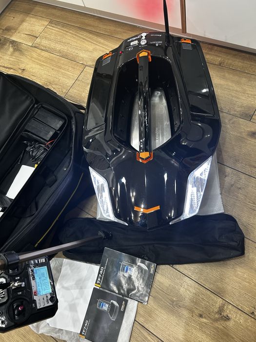 Łódka zanętowa Toslon X-Boat 730 Gen.2 z TF740 - Full Set!