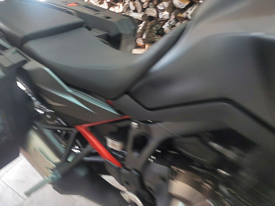 Africa twin dct 1100 2024
