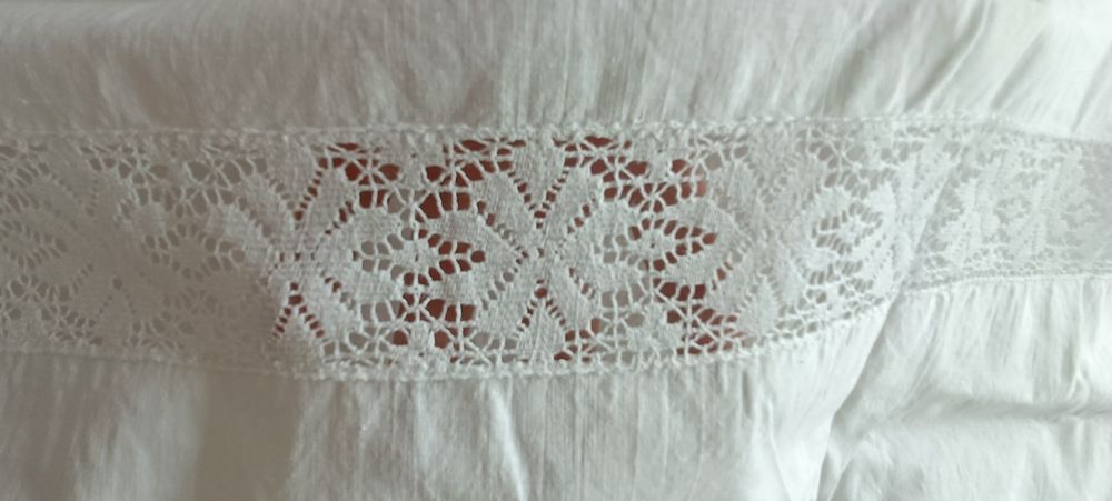 Poszewka na poduszkę 80x75 cm