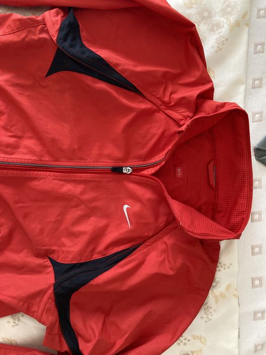 Casaco Nike Impermeável | Tam. S | C/Novo