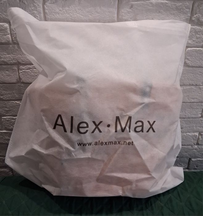 Nowa torba Alex Max owalna na lato