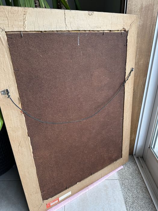 Quadro Decorativo Clássico com Moldura Dourada