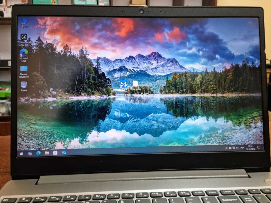 Ноутбук Lenovo IdeaPad 3 15IIL05 з частковим дефектом