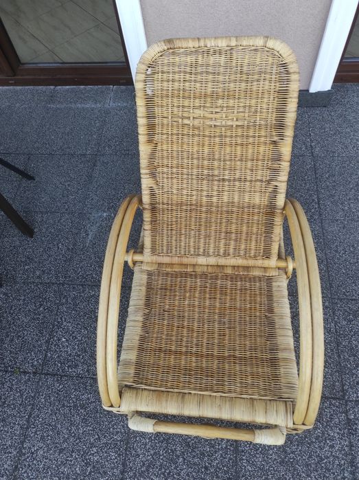 Leżak wiklinowy regulowany